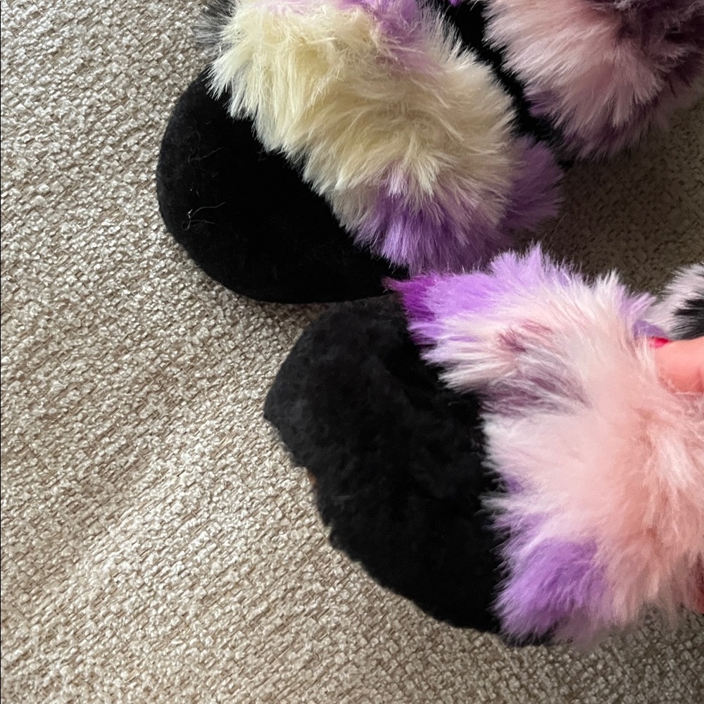Women's UGG OH YEAH TIE DYE Slippers - Picture 9 of 11